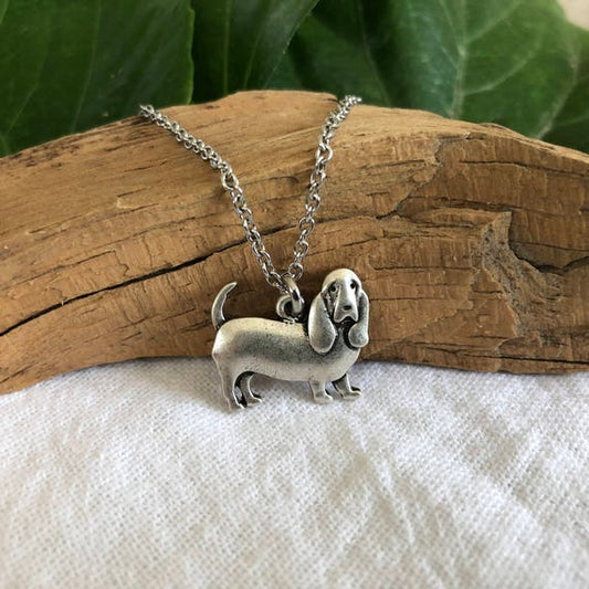 Basset Hound - Pendant and necklace